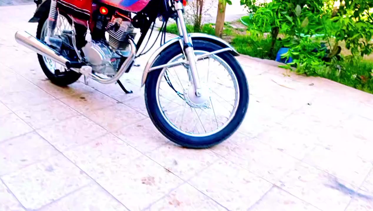 سلام عليكم دراجه للبيع موديل 26وراق سكنر دراجه مكفوله كفاله عمامه السعر 650قفل قفل بدون عمله مكاني كربلاء حي شهداء ***********
