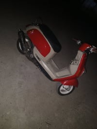 شباب دراجه بوليس دراجه كامله بس بيهه  لاستيك ولف مكاني الحسينيه الراشد...