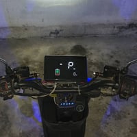 دراجة شحن R9 للبيع دراجه بابيه شيء بس اشياه بسيطه ضربة واضحة بل صوره ب...