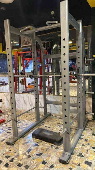 للبيع سمث حر بسعر كلش مناسب حديد ثقيل
السعر٦٥٠ دولار
الخاص موجود او اتصال ***********
