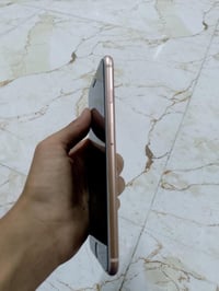 آيفون ٨ بلاس • ٦٤ • بطارية ١٠٠%