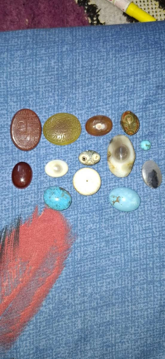 يا الله يا كريم احجار جزع يماني بقري 
قطع مرتبه وحلاوت ٨ والباقيات مشكلات كلهن 
ب ٧٥ الف مكاني بغداد مدينه الصدر لا يوجد لدي توصيل 
امانت الله هواي بيهن اصليات ومطلعينهن من محابس


**إذا كنت صاحب هذا الإعلان وتريد حذفه لأي سبب، رجاءا أرسل رسالة إلى الدعم الفني**