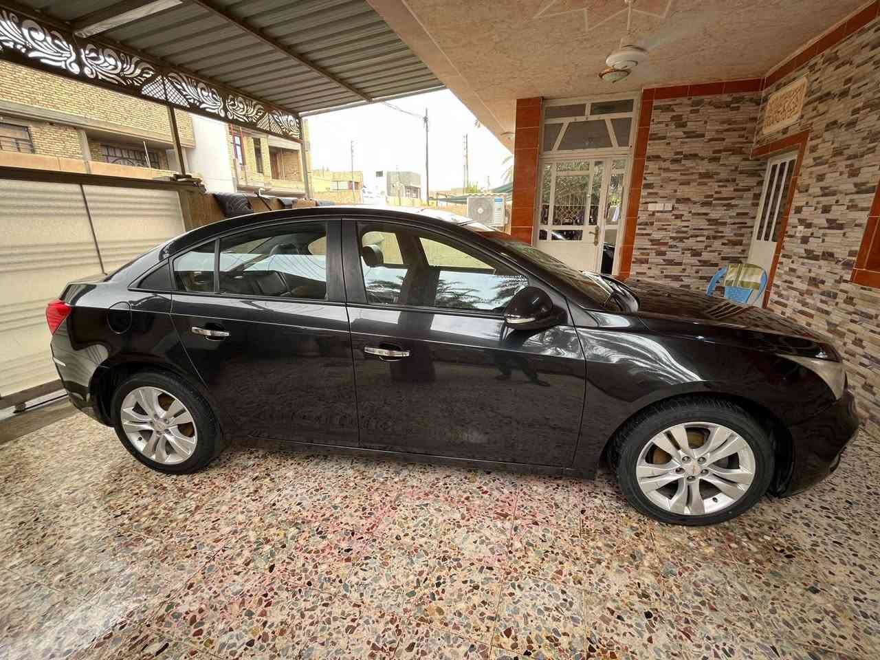 السلام عليكم
كروز  خليجي موديل  2016  lt مكفوله السياره جاهزه ما بيهه اي نقص بيه بارد قليل فقط وفول مواصفات بصمه ورادار جانبي كشنات جلد  سلايت روف  وبصمه ابواب سبير منازل مكينه كير مكفولات تخم تاير بطاريه جديده امزون صدر جديد  تحويل مباشر  سعر دفتر  وبيها مجال   مكاني بغداد  للاستفسار  ***********
