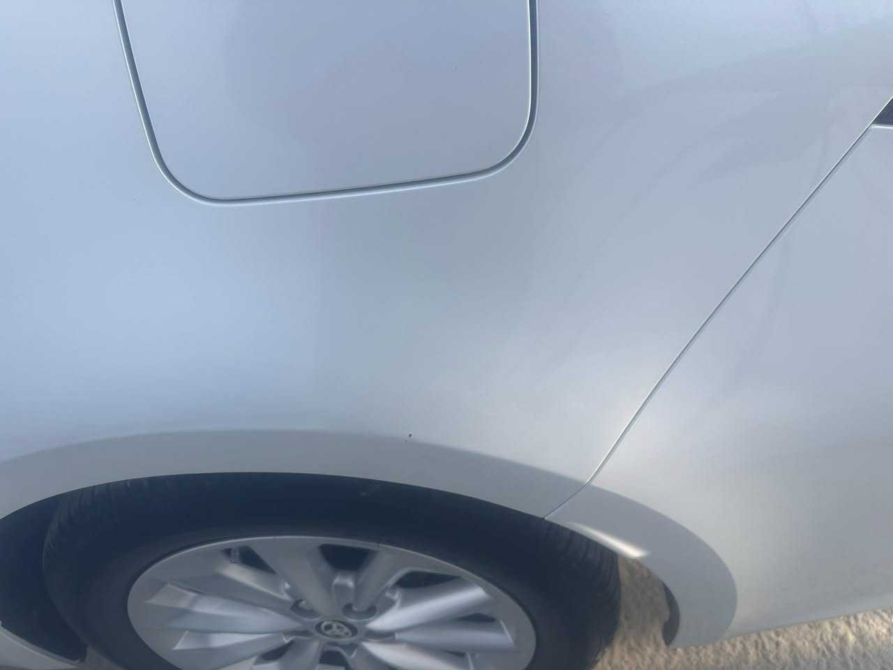 سلام عليكم كورلا 2023 ساز   بدون صبخ بدون تكحيل مواصفات خاصه محرك 2000 ماشي قليل استخدام نضيف بسم دكتور سياره بانزين فقط سعر 183 مع مجال قليل *********** بلديات شارع المرور
