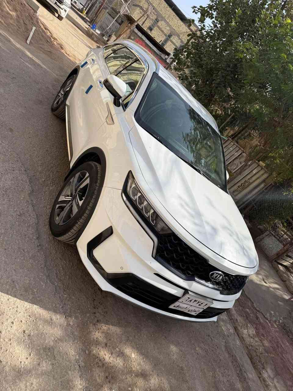 سورنتو 2021 خلجيه كفاله 
بصمه 
لد نهاري 
اشارت ترحيب 
مرايات شفط 
شاشه جبيره 
كامره دواره 
سايد بريك بصمه 
كشنات كهربائيه 
كشنات جلد 
مكينه 6 سلندر 
كير 8 نمر 
7 راكب 
تبريد 3 قطع 
كير موس 
بردات خلفيه ابلاد 
رقم الهاتف *********** البصرة, العراق
