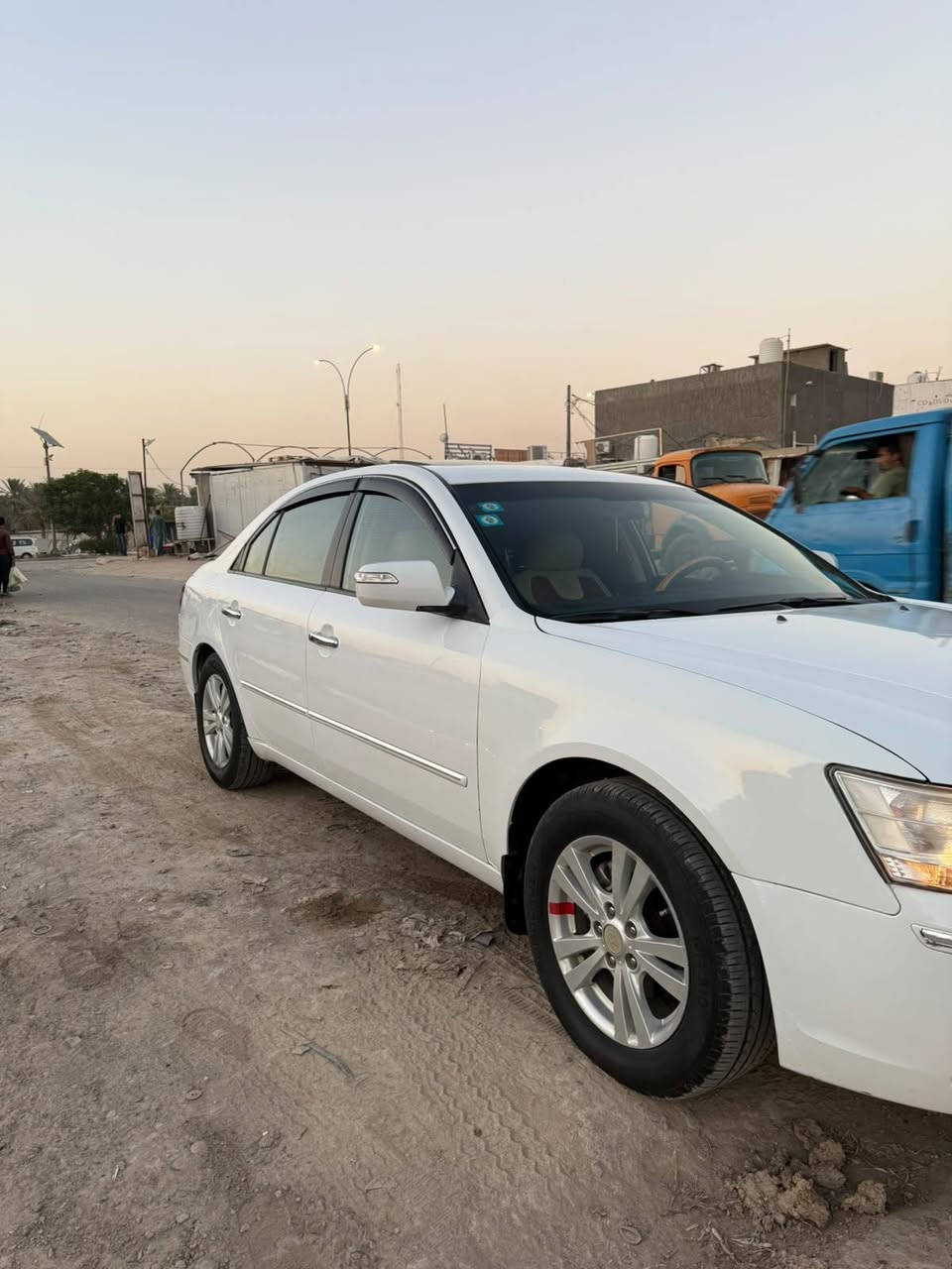 السلام عليكم سوناتا وارد خليجي موديل ٢٠١١ محرك ٢٠٠٠ دوش رقم بغداد دولي تحويل مباشر
مكفوله من الضربه والتبديل والفتح بيها صبغ ٣ قطع اثر تكشير وشخوط 

محرك وكير وصدر جديد تخم تاير جديد تبريد تتدفئه شغال سياره جديده مال بيت على وضع الشركه فول موصفات ١/١ جاهزه من كول النواح 

مكاني بابل 

السعر ١١٧ 

***********
