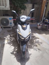 دراجه شحن ست بطاريات 30000جديده كامله كل نقص ماابيه   سعر خاص ايي ستفس...