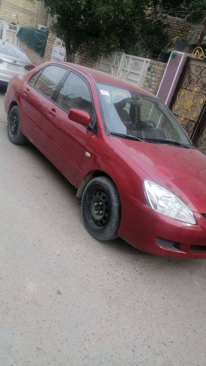 سلام عليكم لانسر ٢٠٠٦ مكينة ١٥٠٠ قبق اسود مصبوغة حزام اثر جراد بدون دواخل تبريد شغال شاشة باتري جديد رقم نجف دولي المكان بغداد الشعب السعر ٦٣ وبيها مجال شرط التحويل موبايل ***********
