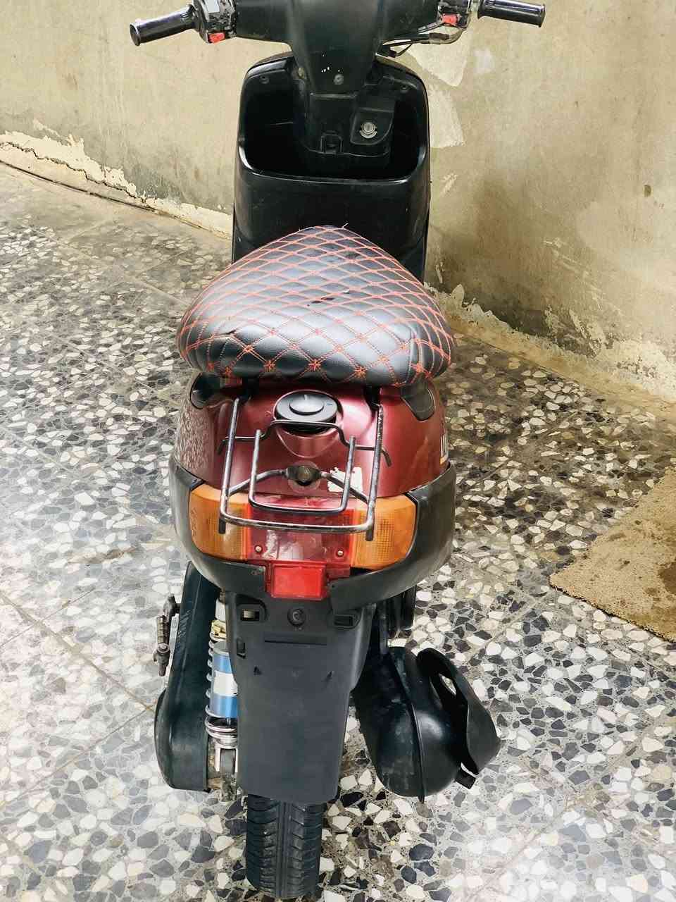 السلام عليكم ورحمة الله وبركاته دراجة بطة نثية للبيع ب150 وبيه مجال قليل  رقمي *********** مامتواجد بالفيس
