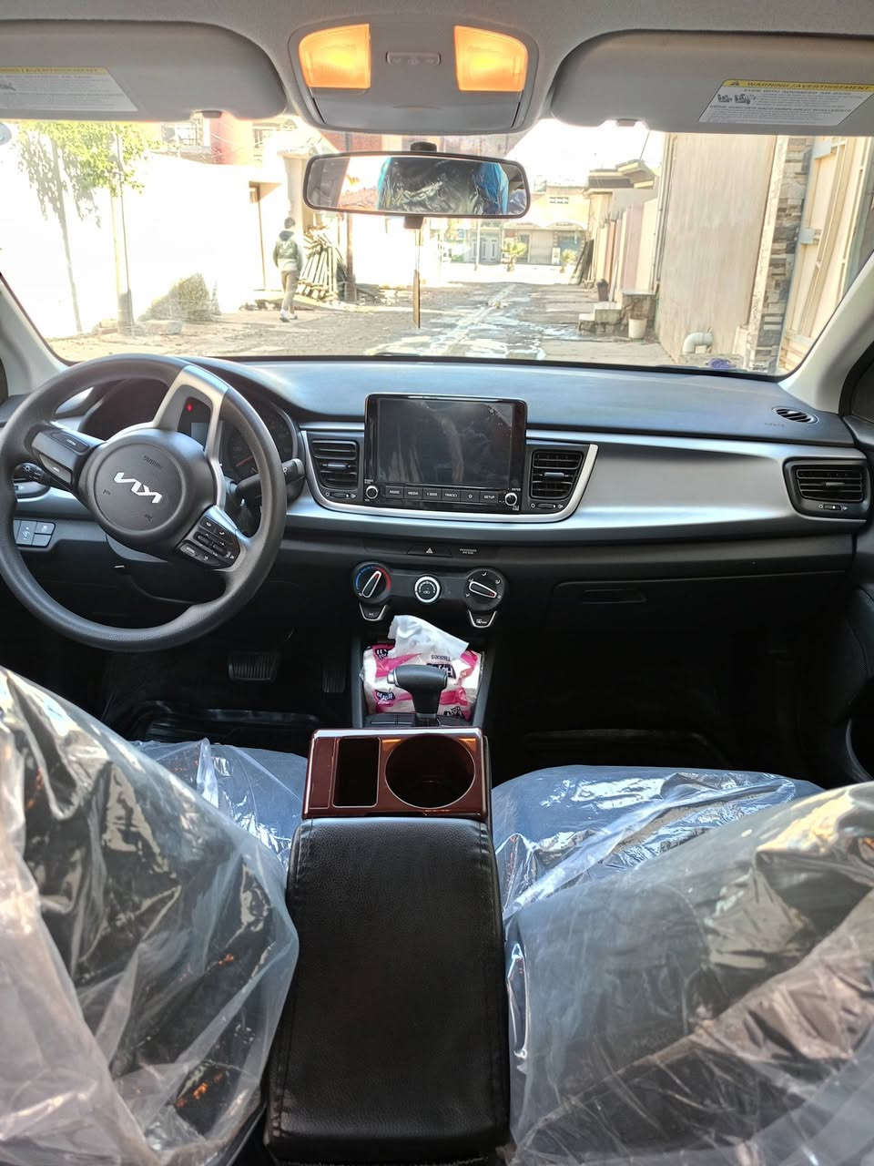 كيه ريو 23 للبيع
كاتي تترقم اربيل بعد. شهر

ضرر بابين وجاملغ تبديل مثل مابين بل صوره 

ممشاه 28
بجم كبس صندوق كبس
محرك 16

كهربائياات كلو شغال 

تتواصل *********** متوفر واتساب

السعر 122بيها مجال بصيط
