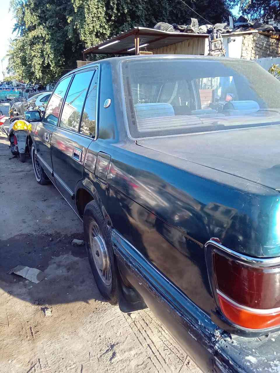 السلام عليكم سيارة سيدان تيوتا موديل 1989  كير ومحرك فيفتي زينات حداده زينة  تحويل راعيها موجود وكاله بأسمي عنواني بغداد 
السعر المطلوب 25ورقة بيع او مرواس رقم صدامي صلاح الدين
***********
