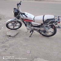 دراجة • أوراق • ما ناقصه شي