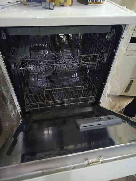 تغسل مولعين جدوره***********اكوتوصيل
