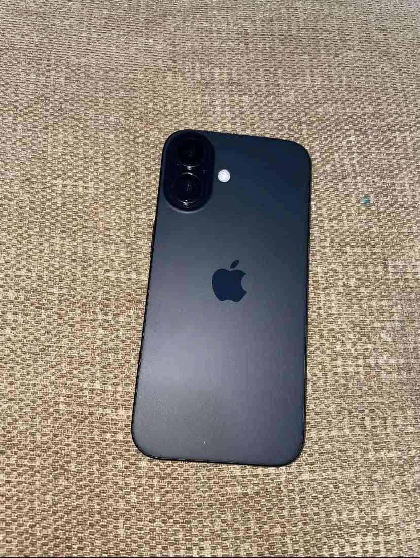 سلام عليكم شباب ايفون16عادي للبيع السعر750 كلش محتاج لفلوس المكان بصره ابو الخصيب ***********
