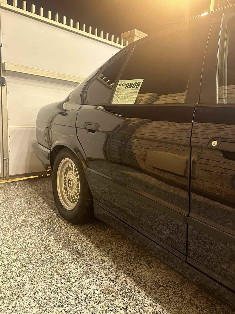 السلام عليكم
للبيع بي ام BM 525 شرط اصل وفصل موديل 1995 السيارة بسمي رقم دولي  نفاذها لسنة 2031
محرك فانوس شرط مامحطوطة عليه سبانة
فول مواصفاات الا الفتحه، كشانه جلد باب ترحيب 
برده خلفيه بلاديه جام كهرباء 
شرط السيارة على وضع الشركه مابيها شي اسمه تجاري كفاله كامة السيارة  بدون صبغ
شرط السيارة بدون تعمير شرط بلاد  
السعر 106 تعال وشوف وبيك خير تدلل
الخاص مغلق 🔐 مكلف بالنشر 
اي استفسار اتصل هنا 👈 ***********
