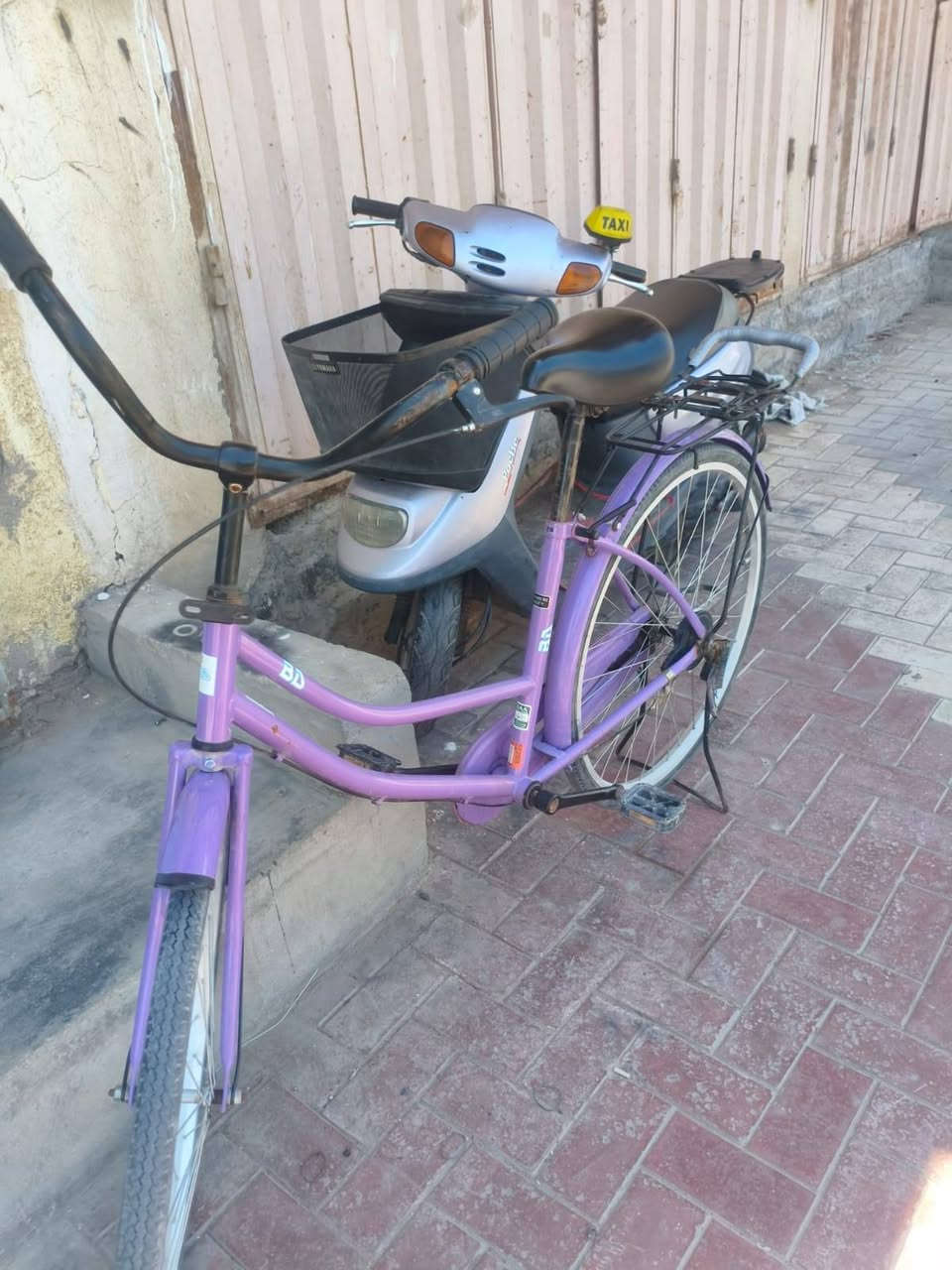 سلام عليكم باسكل للبيع شركه بيدي لون مميز الباسكل نضيف الصور ما واضحه ياباني حجم 26 غراضه موجوده كامله الباسكل كله شغال السعر 90وبي مجال العنوان كربلاء سايدين السبيس نهايه كيات حي العامل


**إذا كنت صاحب هذا الإعلان وتريد حذفه لأي سبب، رجاءا أرسل رسالة إلى الدعم الفني**