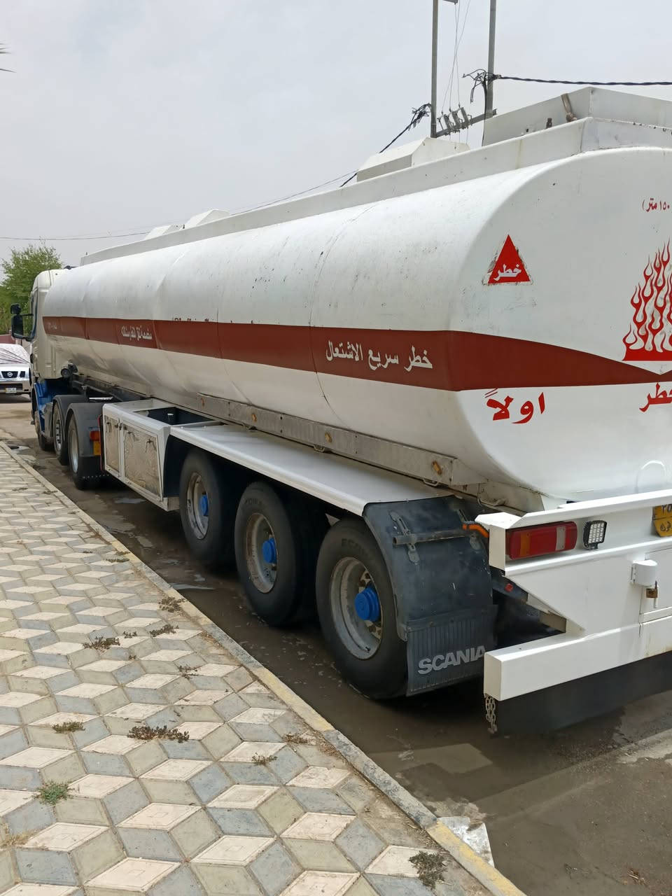 السلام عليكم سكانيا سنكل امامي موديل 2002 طوناج ال 2027 سنوية ال 2027 السعر 285 وبيهة مجال  الاستفسار ***********
