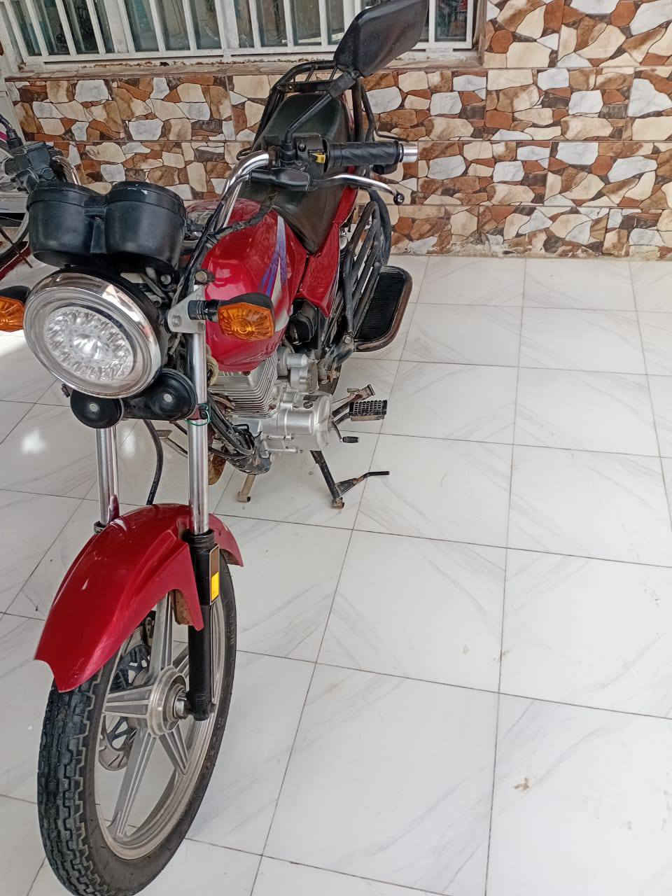 دراجه دايون عظم للبيع موديل 19 اوراق كامله مابيه نقص شغاله سلف كهربائيات مكاني كربلاء طويريج السعر 900 وبيه مجال ***********
