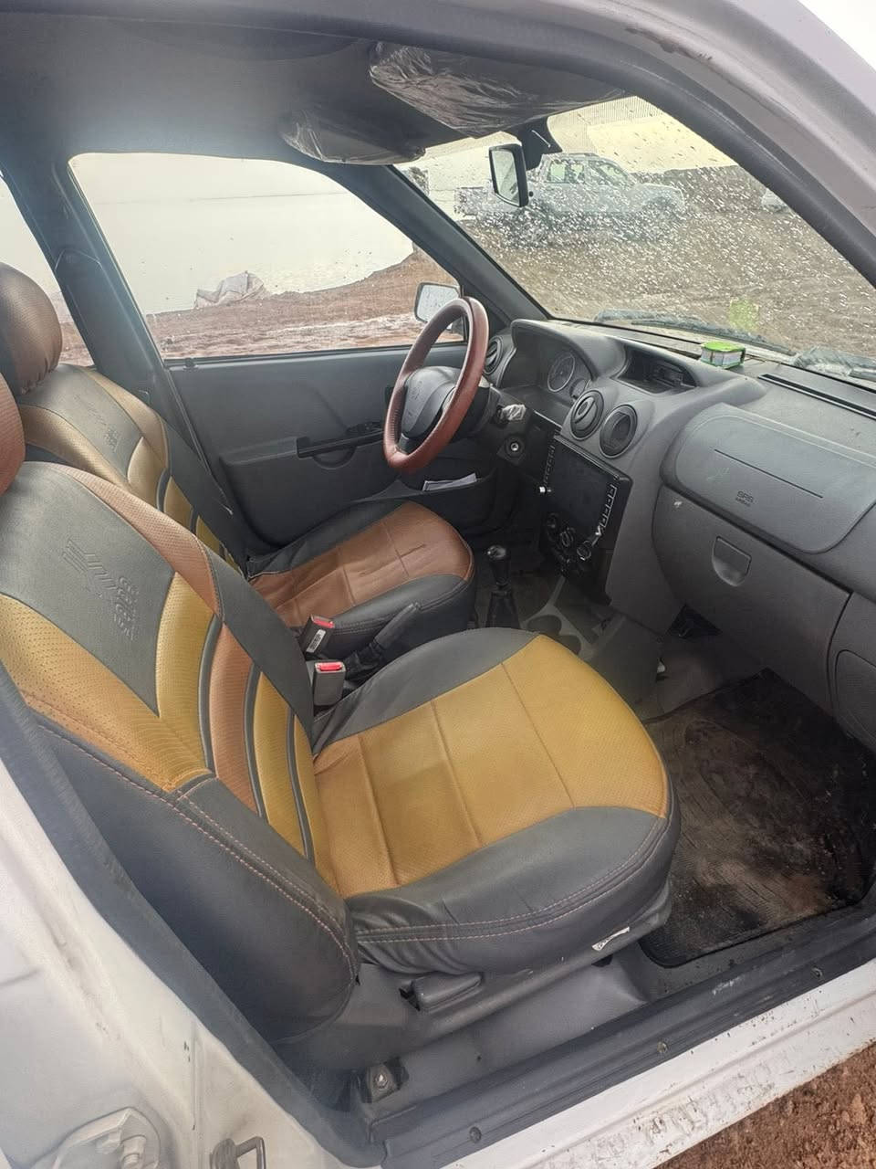 السلام عليكم سايبا موديل 2022كفاله رقم جديد واسط بسمي مشروع وطني السعر 62مجال قليل مكان سياره ميسان الاتصال ***********
