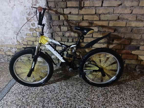 الأمين الثانيه قرب جامع المحسن بيام اكس 24 ابودبلين للبيع 100
وبي مجال *********** متصل علواتساب فقط
