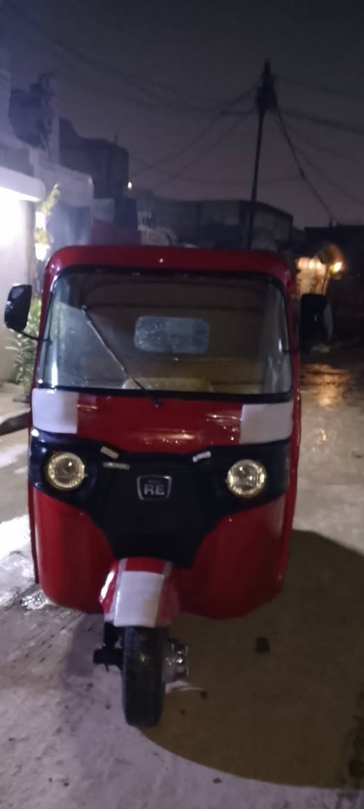 سلام عليكم تكتك للبيع مديل 17 تكتك خير من اللة معمرة عام تكتك جاهزة للشغل اوراق المصطفى السعر 3300 العنوان بغداد الفضيلية الرقم ***********
