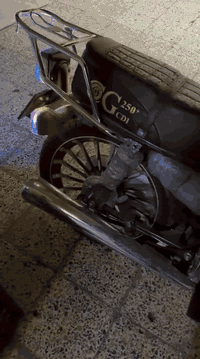 السلام عليكم دراجه أيراني 5كير مكينه 250 كبير معدل 130 جديد ماله مليون و100واني عارضه ب 875الف وبي مجال دراجه اخو جديد ماشي اقل من شهرين مكان الدراجه كركوك وهذه رقمي***********شراي خابري ع رقم وبالخدمه ❤️
