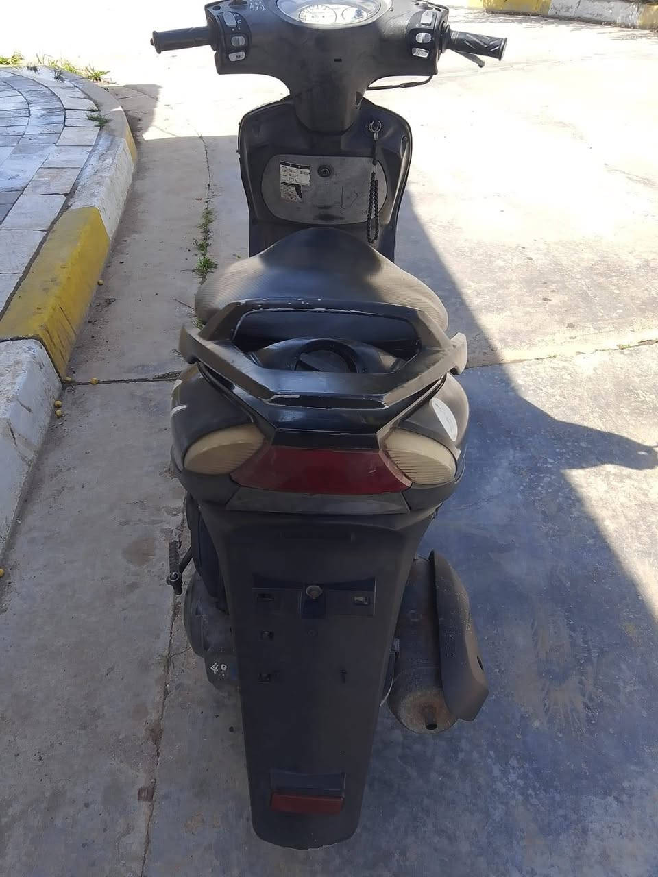 ماكس 140 سلف وهندر قفل جنطه قفل ستيرن كهربائيات كامله دراجه جديده تخبل مكينه بلاديه سعر 400 بيها مجال عنواني بغداد ساحه عدن هاتف ***********
