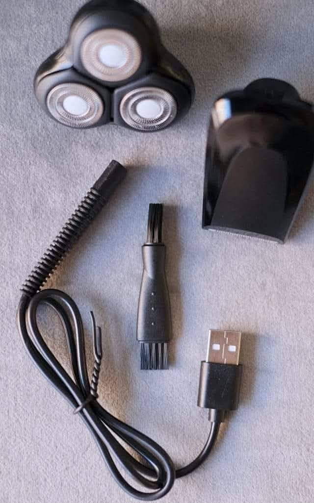 مكينة حلاقة سلفر كرست تحديد وتنعيم اصلي ألماني جديد غير مستخدم
السعر 25 الف


**إذا كنت صاحب هذا الإعلان وتريد حذفه لأي سبب، رجاءا أرسل رسالة إلى الدعم الفني**