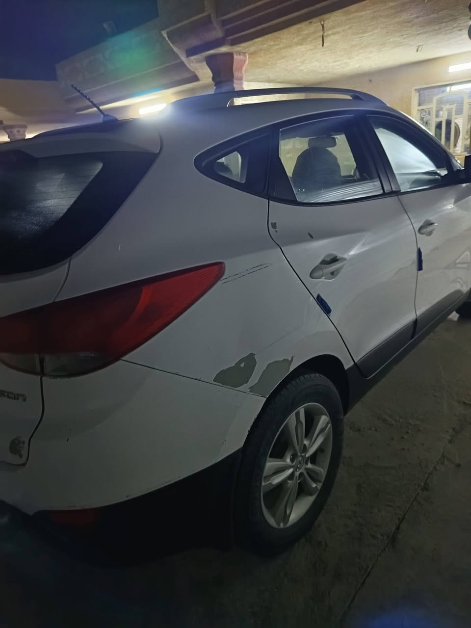 السلام عليكم توسان موديل 13 خليجي 
محرك 2000دوش
السعر 145 وبيها مجال 
استفسار اتصل ***********
