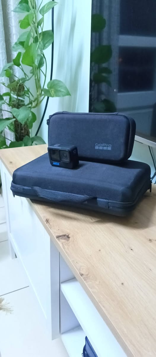 سلام عليكم 
كاميرا كوبرو 10 اخت الجديدة مع جنطة مدرعة اصلية من نفس الشركة....  مع حقيبة اخرى تحتوي على عدد متنوعة للكاميرا .
السعر 350 الف 
هاتف *********** 
ساكن في بسماية
