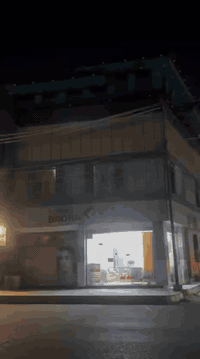 الناصرية • ١٢٠م • محلات وشقق