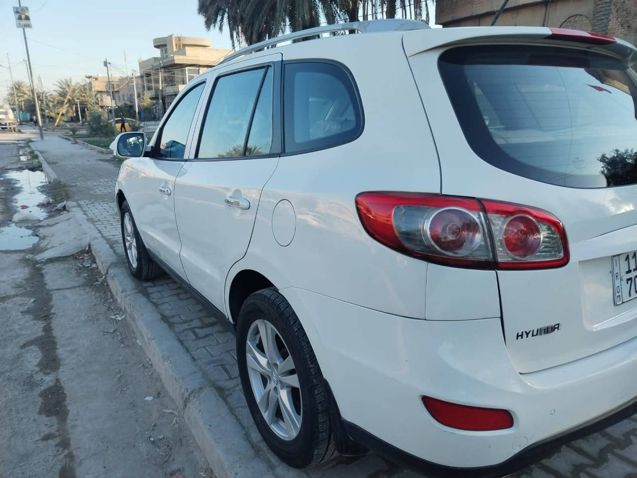 السلام عليكم سنتافي 2011 بصمه فتحه تحكم ستيرن تبريد شغال خليجي 7 راكب محرك 6 سلندر تخم تاير صدر كير محرك خير من الله بيه قطع صبغ سياره جاهزه وخير من الله سعر 125 ورقه عنوان بغداد الغزاليه مكلف بل نشر ***********
