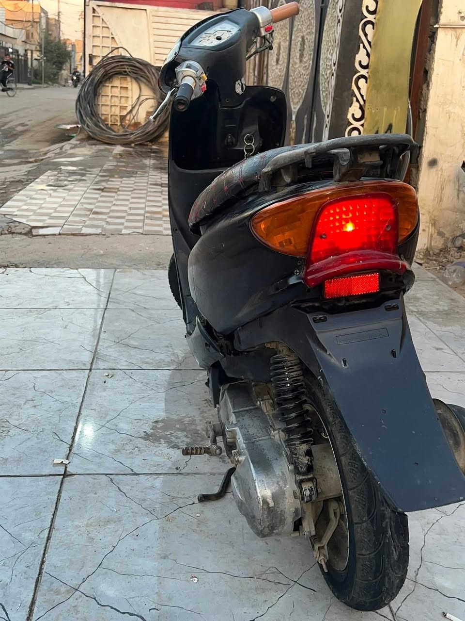 سلام عليكم دراجة عصفوريه سرعه 60  شغاله تخربط مرات السعر مال بيع ١٥٠ الف قفل المكان بغداد الدورة رقمي ***********
