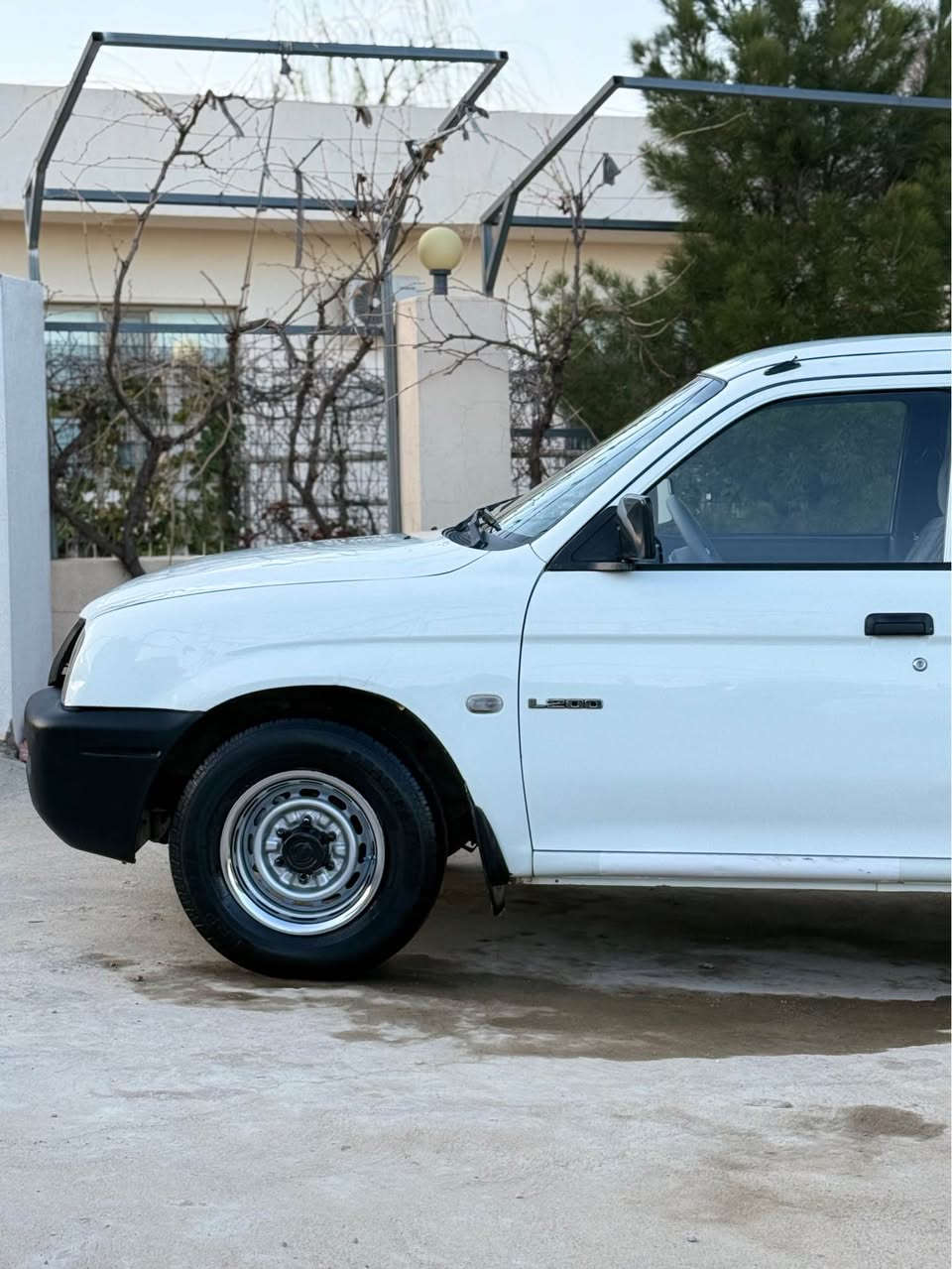 پیکاب میستێۆ بۆشی     ٢٠٠٥  
بێ بۆیاخ   لە ناو پاکەت زۆر دەمێکە لای خۆمانە دەمانەوەێ بیفرۆشین مەسرەفی نیە و سەنەوی تازەیە تا ٢٠٣١ ناوی رەساسی   تەبرید و گەرمی مەزبوت ئیشەکات سەیارەکە بەخە 
هەموو گیانی تازەیە و  
نرخ    105  وەرەقە و مامەلە السليمانية, العراق


**إذا كنت صاحب هذا الإعلان وتريد حذفه لأي سبب، رجاءا أرسل رسالة إلى الدعم الفني**