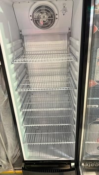 ثلاجة • هايسنس • بضمان