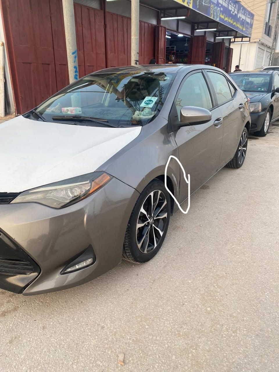 للمراوس فقط
كورلا ٢٠١٧

ماشيه ١١٠ميل

مكفوله لغود وشواصي 

حادثه من امريكا خشم البنيد وحواف الجاملغات الاماميه

وحادثه بالعراق باب عكس السايق الخلفي مبدل والجاملغ الخلفي 

فئه LE 

***********وتساب
