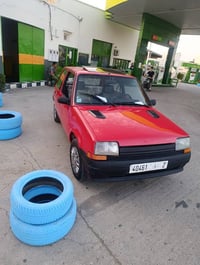 رينو 5 • رينو سوبر 5 • سيارة رينو • رينو موديل 1990 • سوبر 5