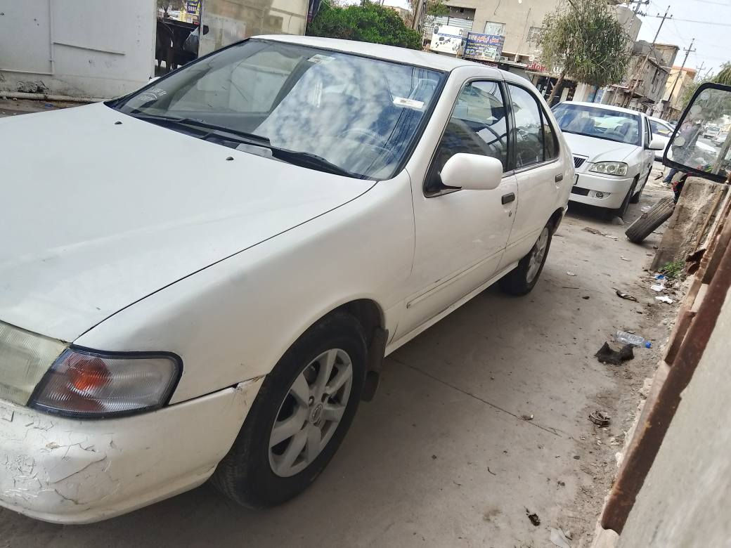نيسان صني رقم كركوك موديل 93 كود بانزين كير اوتوماتيك محرك صدر شرط دواخله غرفة نظيف جام كهربائي كيجات كلهه شغال شراي يتصل *********** سعر 36 كركوك, العراق
