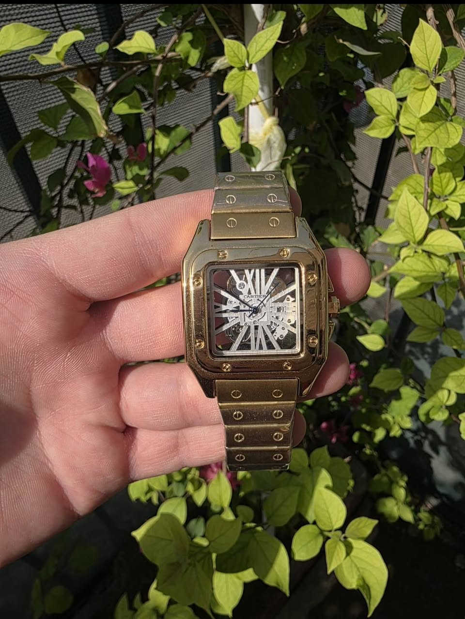 ساعة من ماركة " كارتير"
تعمل بنظام كوارتز "باتري" 
📟تاريخ شهري    
🔍عدسه مكبر للعداد الشهري 
😍ماكنة كبس 
💥قفل  فراشه
🔥ماكنه على ماطور (تعمل كالاوتماتيك) 
🤩  السعر  30الف مع التوصيل
📞للتواصل والاستفسار يرجى التواصل معنا على الرقم او ماسنجر 
***********
🚛🚚يوجد لدينا توصيل لجميع محافظات العراق 🚚🚛🇮🇶🇮🇶
