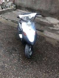 درجه للبيع سعر 400وبيه مجال سلف وهندر دراجه نضيفه  07723817359