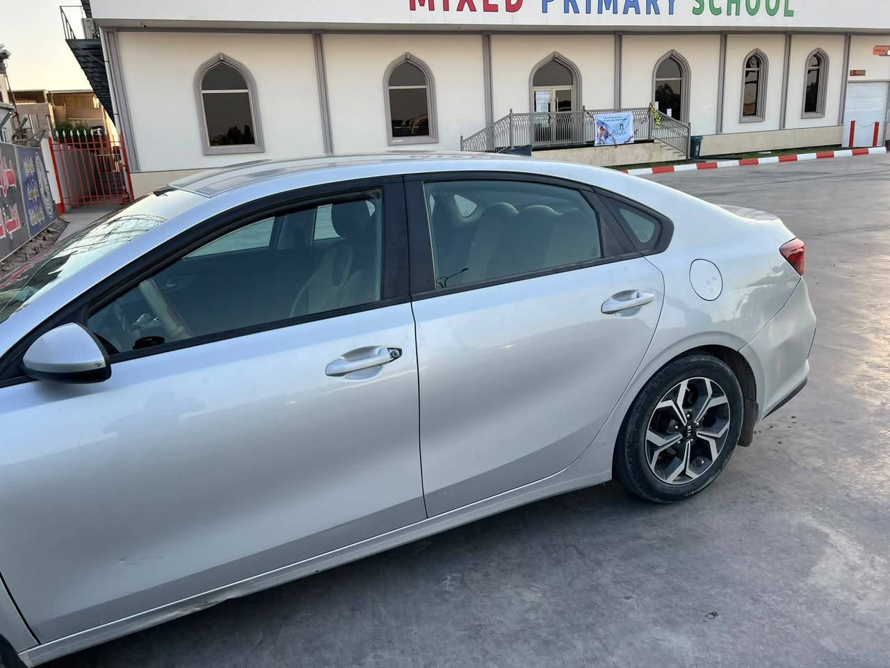 فورتي معوقين ذي قار السعر ١١٥ سيارة موجودة بلبصرة ***********
