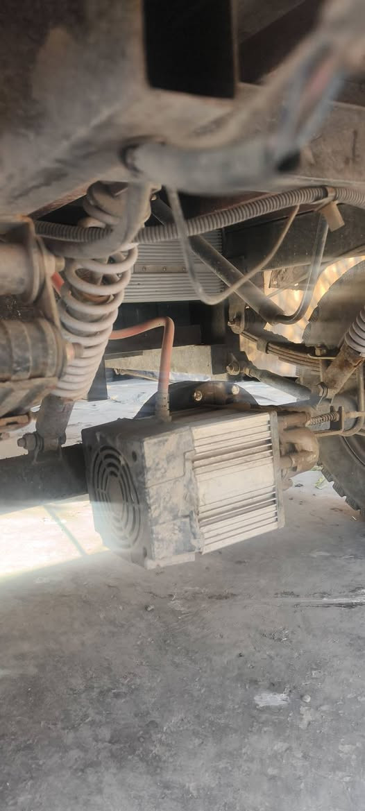 سلام عليكم ستوته شحن حمره موديل 2024 كهربائيات شغاله باتريات جديده السعر خاص كله جديد ***********
