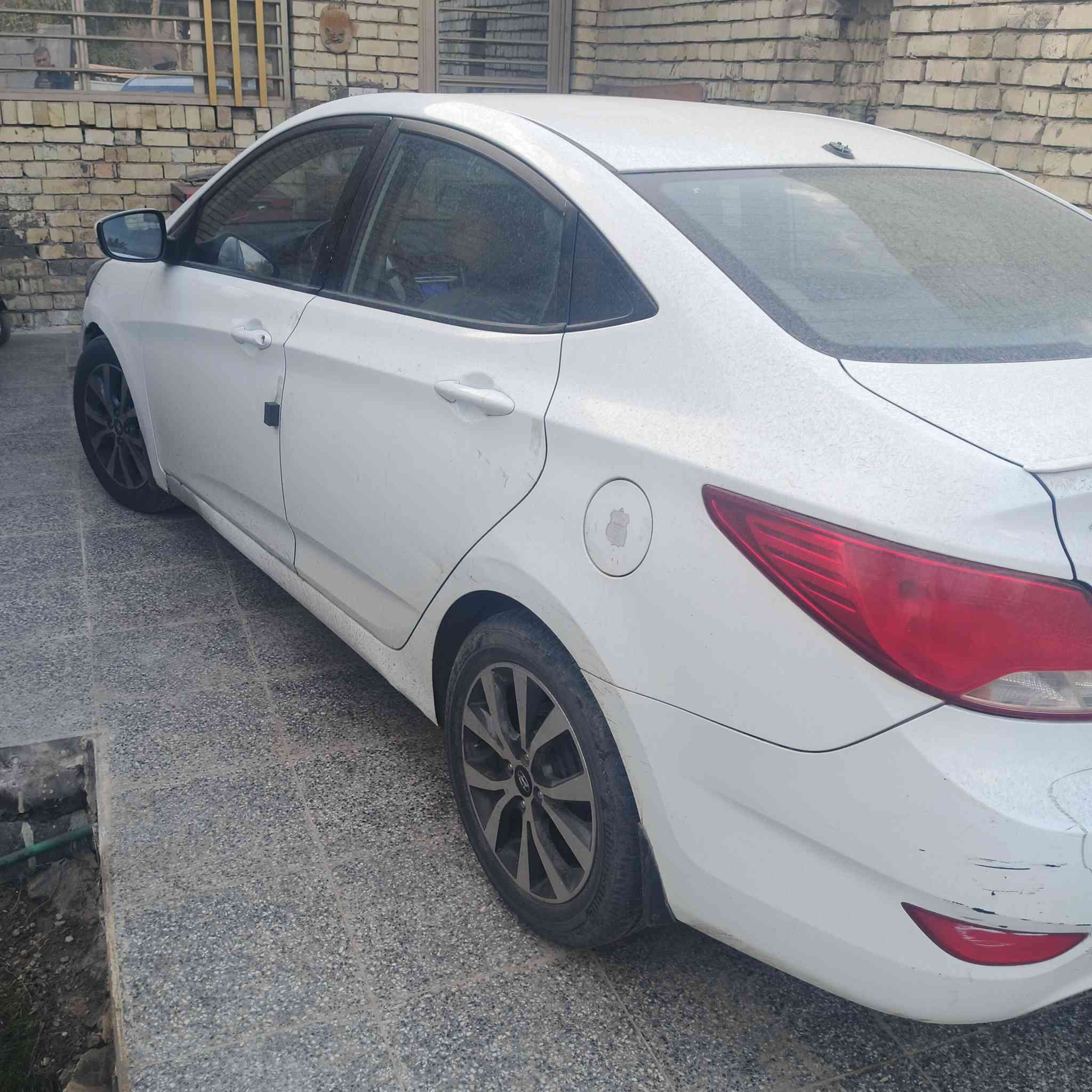 اكسنت موديل 16خليجي محرك 1600دوش فول مواصفات السعر102للبيع اوامراوس النترة اوفورتي ***********
