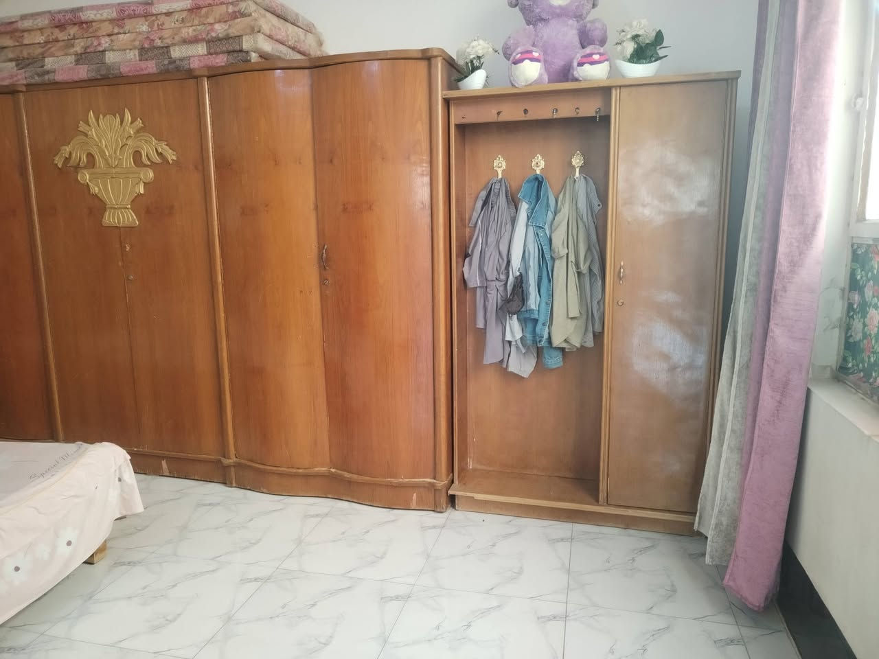 لبيع قريب سيطرة ام الهوى ***********
