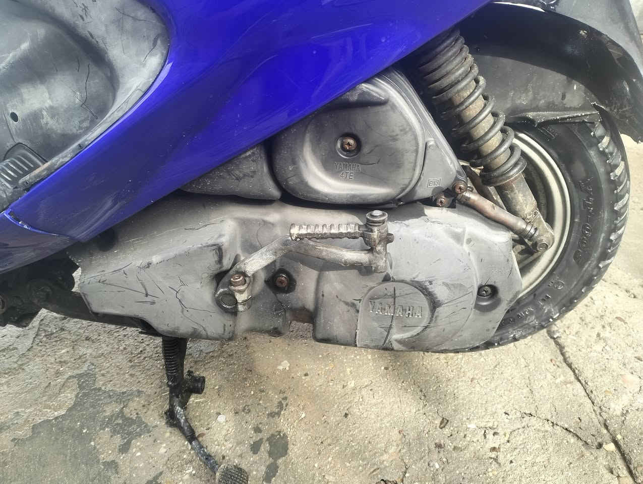 السلام عليكم
دراجه فراشه فحل دسك رمبه صارله شهر من طلعتله من الوكيل دراجه نضيفه كلش نكره سلف وكلشي ما ناقصها كامله من كلشي 
 السودات كله ملحه واوراقه مال الوكيل موجوده
مكاني امن الداخلي 
سعره 750 وبيها مجال 
رقمي ***********
