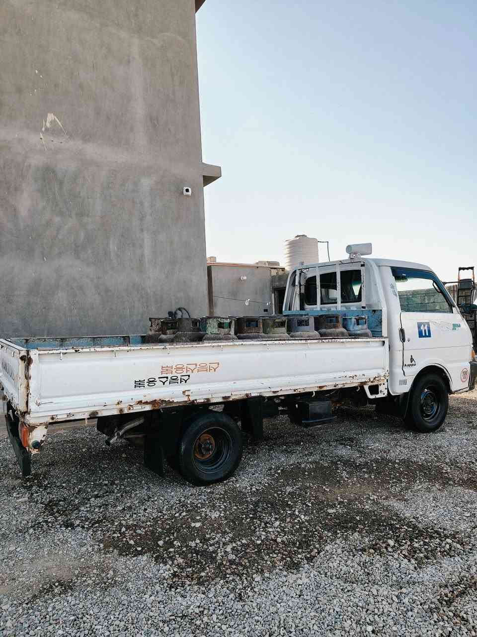 السلام عليكم للبيع فقط كيه بنكو تك قماره موديل1995محرك وكير وكسل وشاصي مكفولات تخم تاير رقم بغداد السعر 46 وبيه مجال *********** اتصال عل رقم فقط
