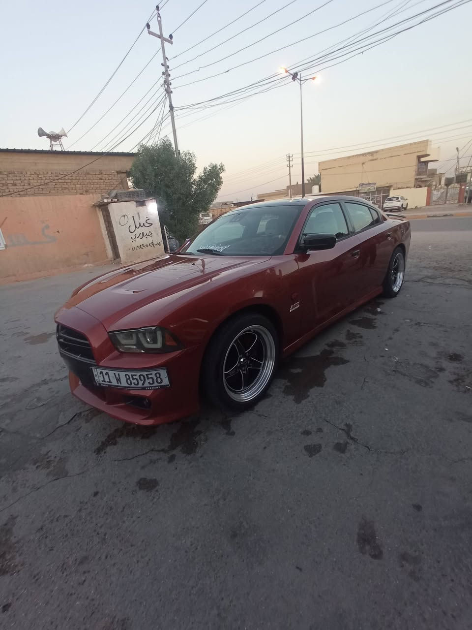 للبيع جارجر 2013 
مكينه 5700
8سلندر 
رقم بغداد بسمي نكليزي
فول مواصفات 
حادثه موجود ويه المنشور صور 
ابيع احزام 
السعر ١٢٥ 
عنوان بابل 
***********
