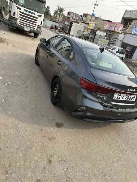 سلام عليكم كيه فورتي موديل 2024 حادث خلفي بدون ايرباك بدون تبديل صبغ جاملغ خلفي وقبق جنطه نص فول شادله منضومت غاز قبل شهرين ومنضومت زنون شمسي 
مدوشمه عامم بلنواب 
سياره جديده عله ايد وحده بسمي تحويل ثاني يوم جاهزه كبل لشارع الشراي يخابر معروضه ١٥٠وبيه مجال حكً الجيه عنواني الشعب ***********
