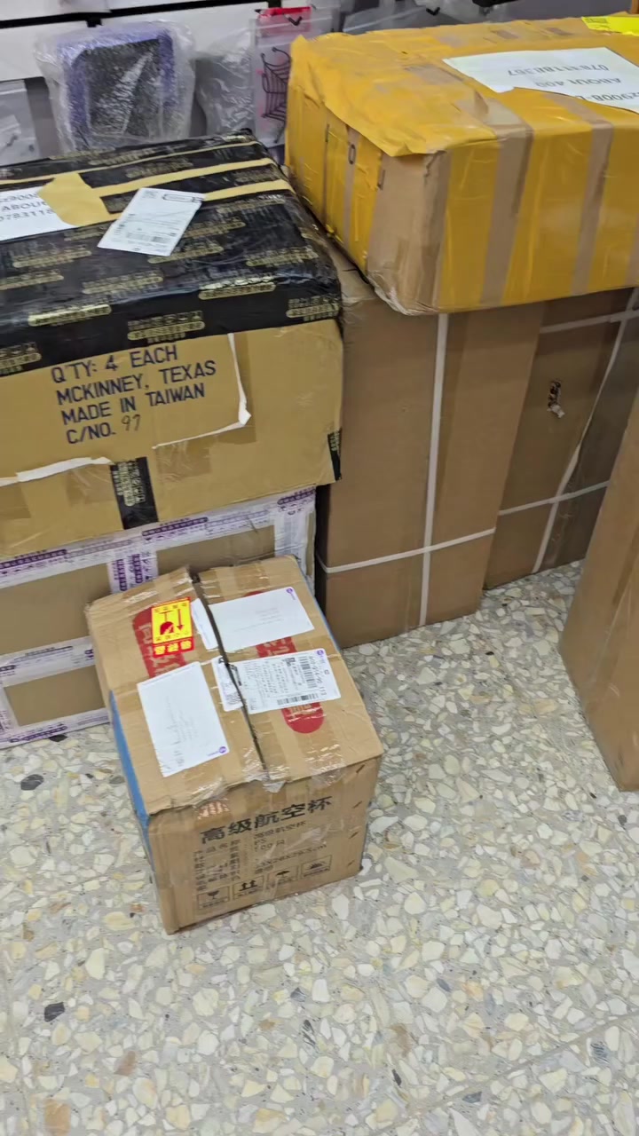 وصول منتجات 👈عنجوقية هالمرة🤣 آرساويه
💥تفاصيل قريبا💥

تحبون ننشرها بفيديو واحد؟
 لو سلسلة حلقات افضل؟

#جالنجر #hellcat #SRT #درفت #تفحيط #العاب #لاسلكية #احترافية #أصحاب_الهواية #هواية #المصغرات #شفل #حفارة #رافعة_شوكية #دبابة #قطع_غيار #اكسسوارات #موتور #برشلس #brushless #esc #transmitter #ريموت_تحكم_عن_بعد #بطاريات #ليثيوم #lipo #defender #ديفندر #جبلية #سباق


**إذا كنت صاحب هذا الإعلان وتريد حذفه لأي سبب، رجاءا أرسل رسالة إلى الدعم الفني**