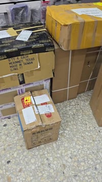 ريموت كنترول • برشلس • بطاريات ليبو